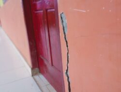 Belum Genap 1 Tahun Dikerjakan, Rehab SDN Babat Sudah Banyak Yang Rusak
